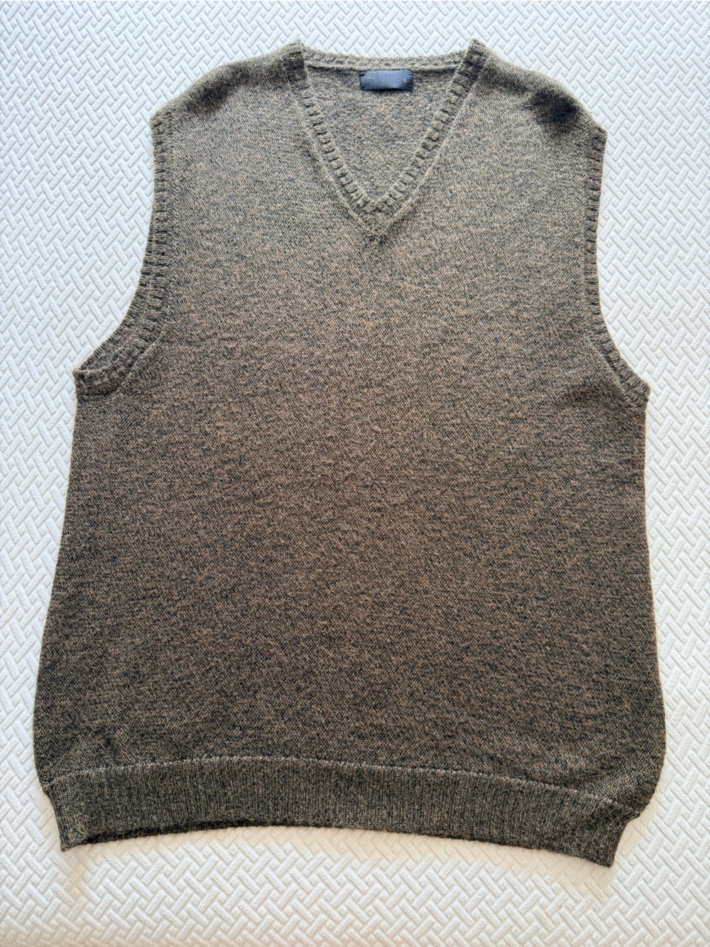 Alpaca Wool Blend Sweater Vest Mens size L Brown Olive Green V Neck Peru